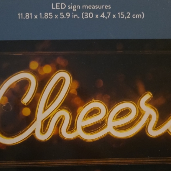 🥂NIB🥂Cheers Neon Light Sign - Picture 9 of 9